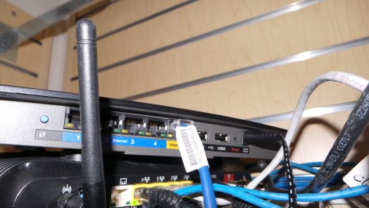 Configure Linksys Router using Cable Connections