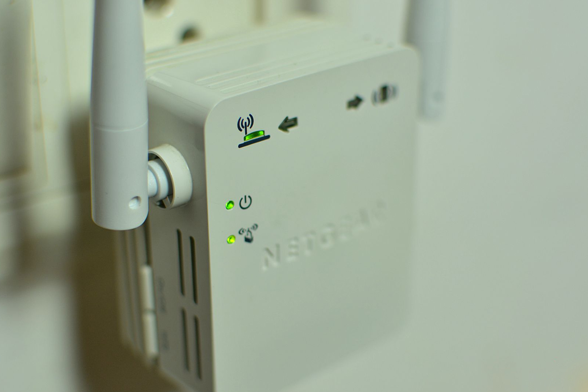Netgear EX6150v2 - How To Setup Netgear Extender As Access Point How to setup Netgear EX6150v2 Extender